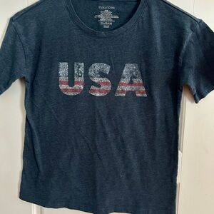 Maurice’s USA Graphic T-Shirt Blue Distressed American Flag Patriotic Tee